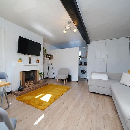 Capulet At Laburnum Cottages Stratford-upon-Avon Exterior foto